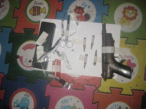 SW SUBJECT AND THREE OTHER SUSPECTED ILLEGAL DRUG DEALERS ARRESTED