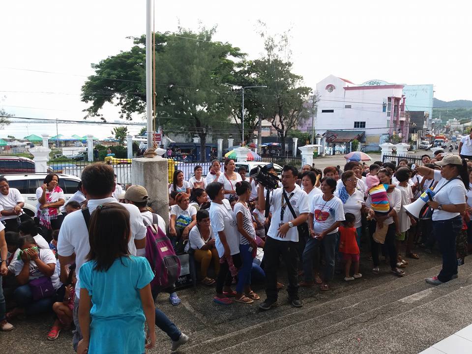 YOLANDA SURVIVORS DEMO FOR UNTIMELY DEMOLITION