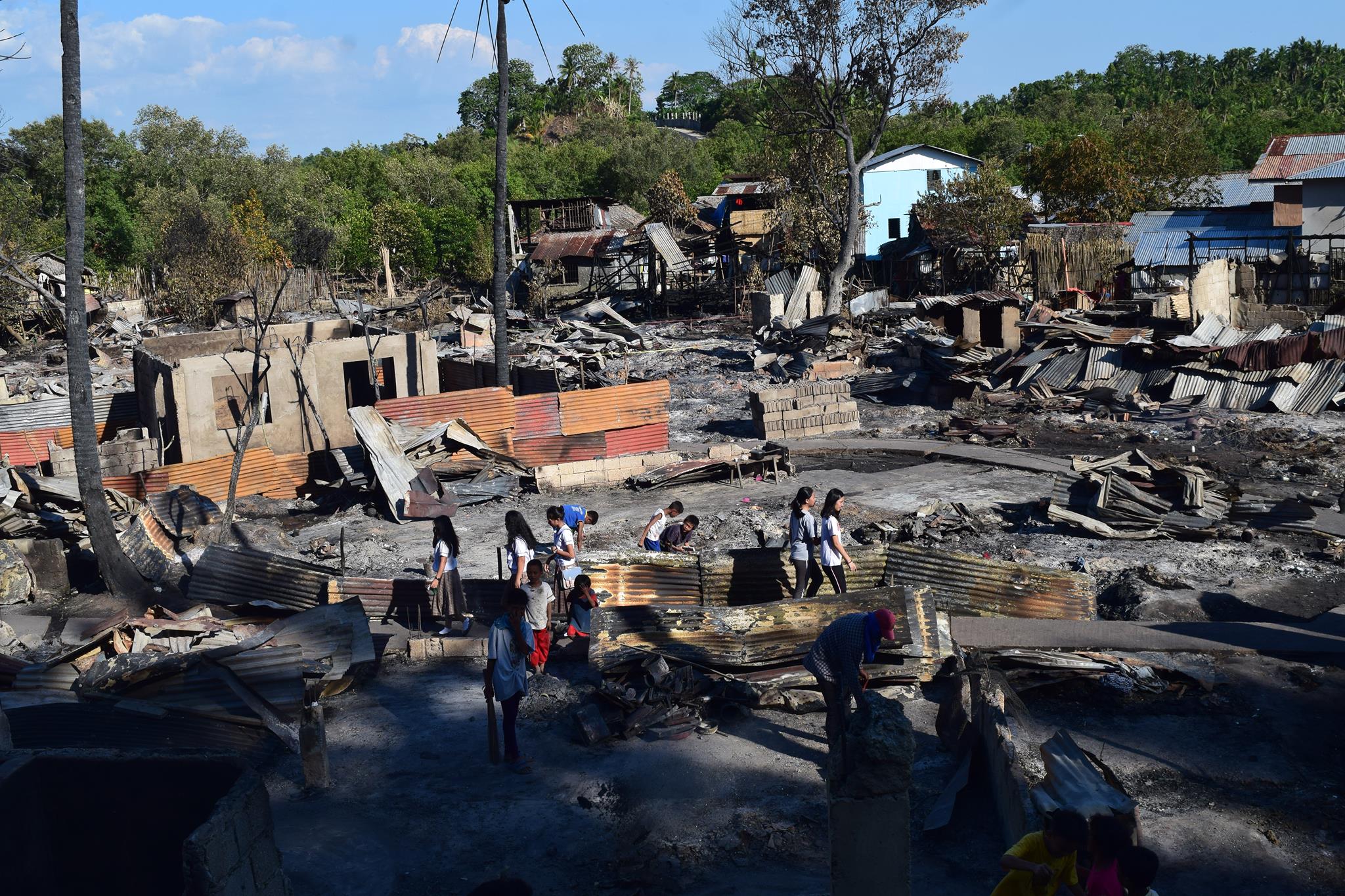 557 INDIVIDUALS OF 189 FAMILIES RENDERED HOMELESS IN FIRE; Php4.6M EST’D. DAMAGE, Massive Relief Operations On-going; Help pours in