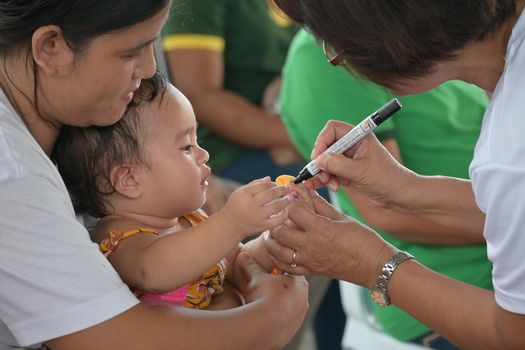 POLIO-STRICKEN GRANDMA EXPLAINS WHY IMMUNIZATION IS IMPORTANT