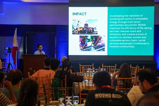 GROUP BATS FOR RENEWABLE ENERGY INCLUSION IN DISASTER RESPONSE