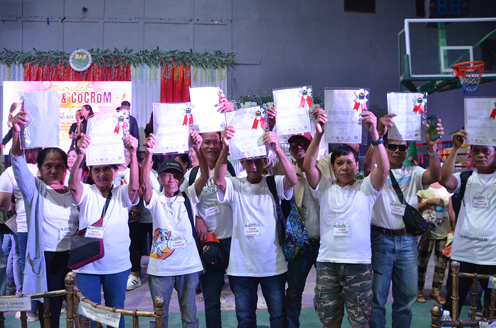 SAMAR ISLAND ARBS: DARS FIRST COCROM RECIPIENTS IN EASTERN VISAYAS 