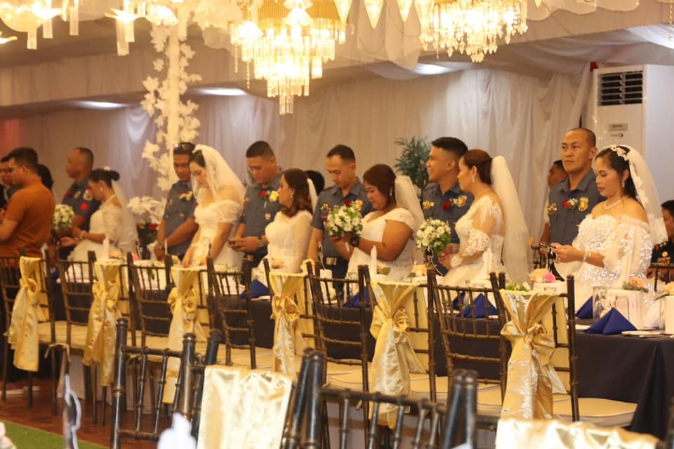 50 COUPLES WED IN PRO 8 MASS WEDDING
