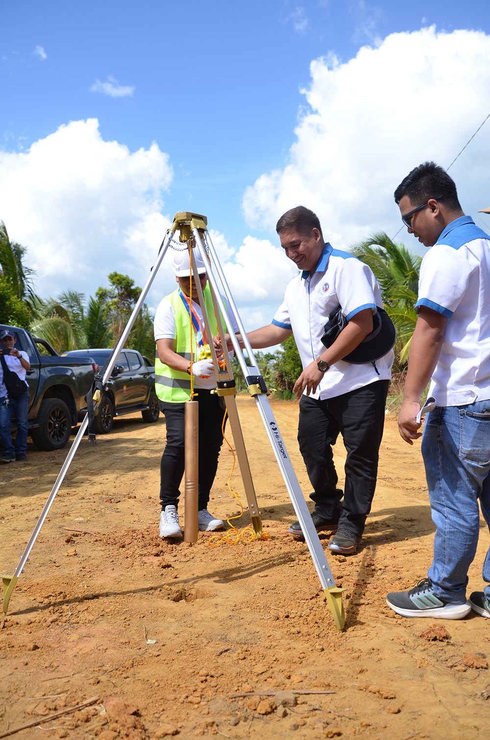 TACLOBAN’S FARMING VILLAGES GET ROADS