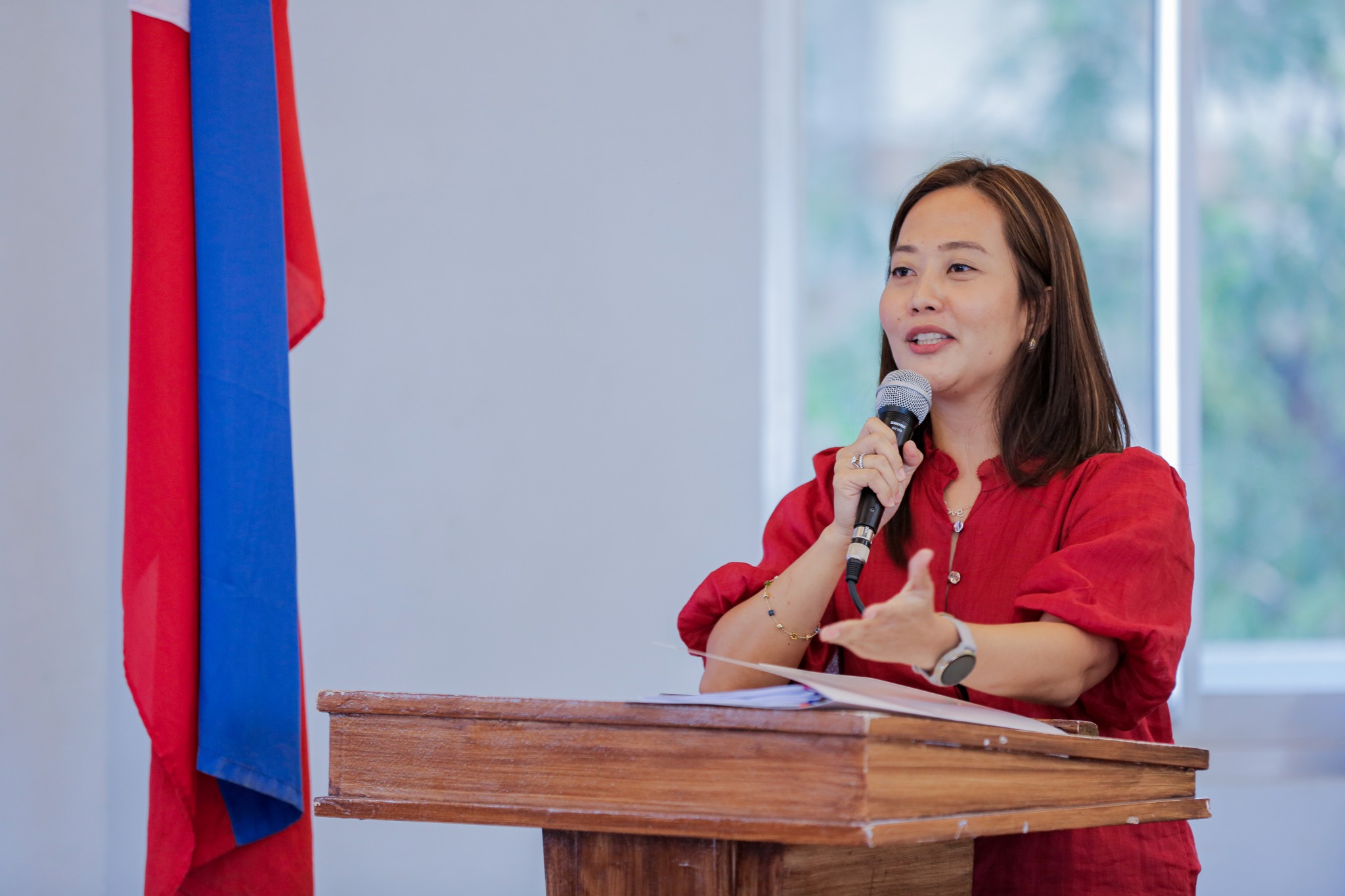 AMID HIGH ELECTRICITY COST, 2 SAMAR TOWNS TURN TO SOLAR POWER