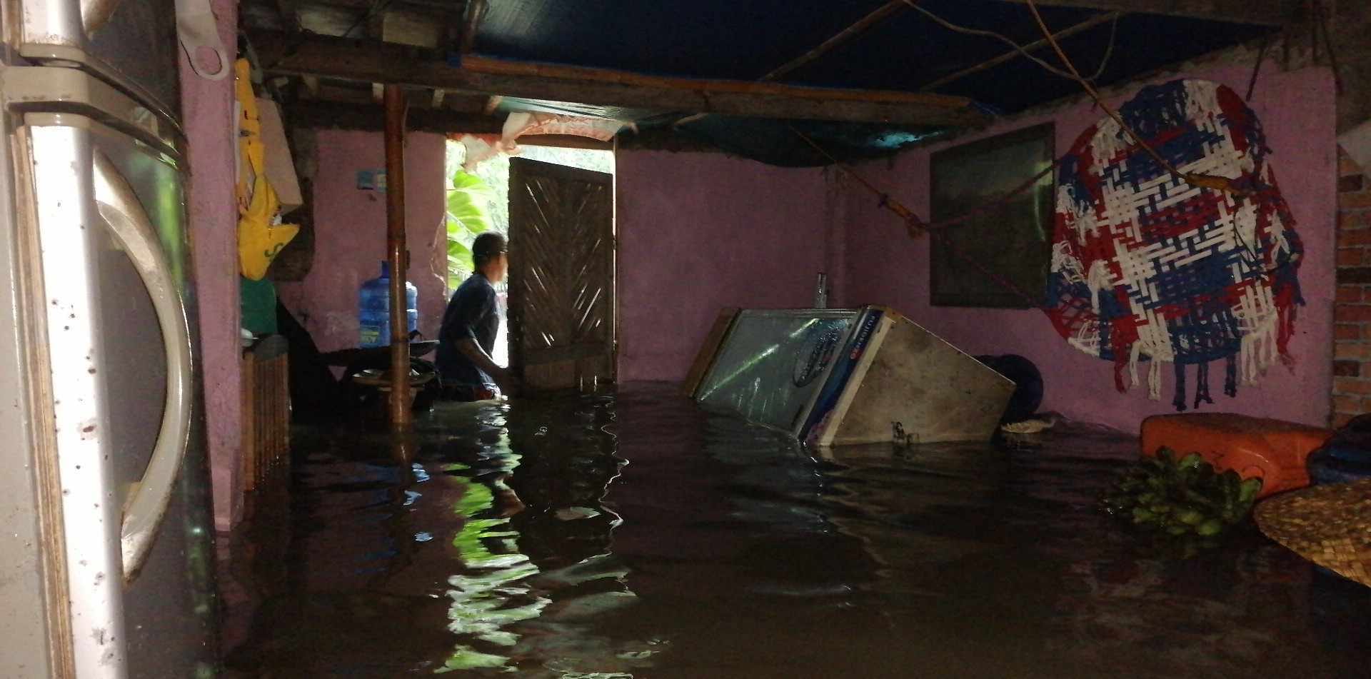 CALBAYOG CITY DECLARES STATE OF CALAMITY DUE TO EFFECTS OF TYPHOON KRISTINE.