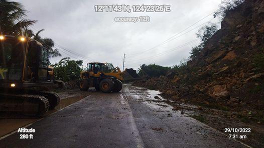 Rockfall, Flooding Cause 8-Hour-Roads Closure From Northern Samar to Calbayog City