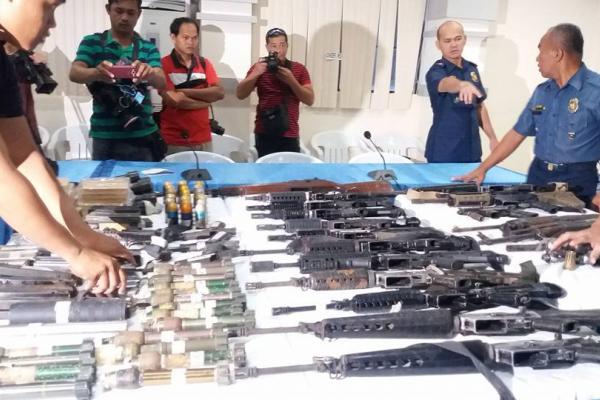 Police Searches on Espinosa Properties Yeilded 11kg-Shabu, Firearms and Ammos