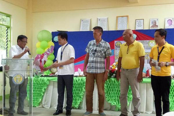 Three-Storey School Building Turned Over to Oquendo National Highschool