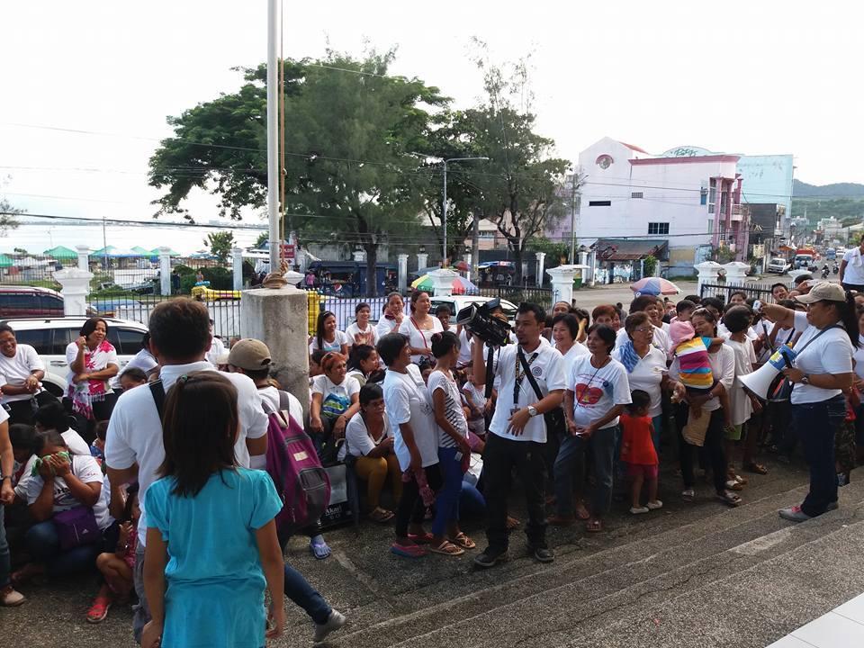 Yolanda Survivors Demo for Untimely Demolition