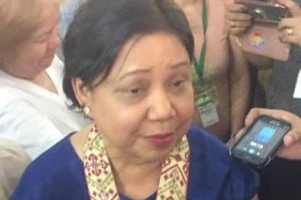 Sen. Villar to Seek Solution on Bullied Fishermen in West PH Sea